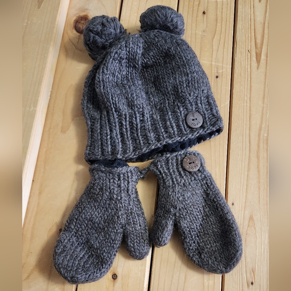 TOPI 100% Wool Beanie with Mittens set Kids Size 5-12  Unisex
